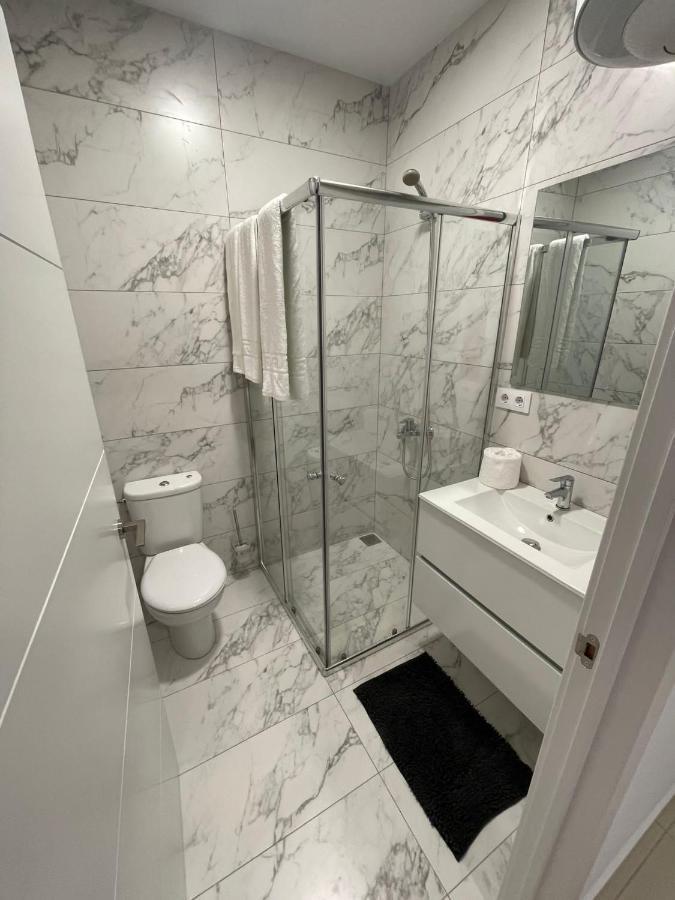 Apartamentos La Meridian Barcelona Exteriör bild